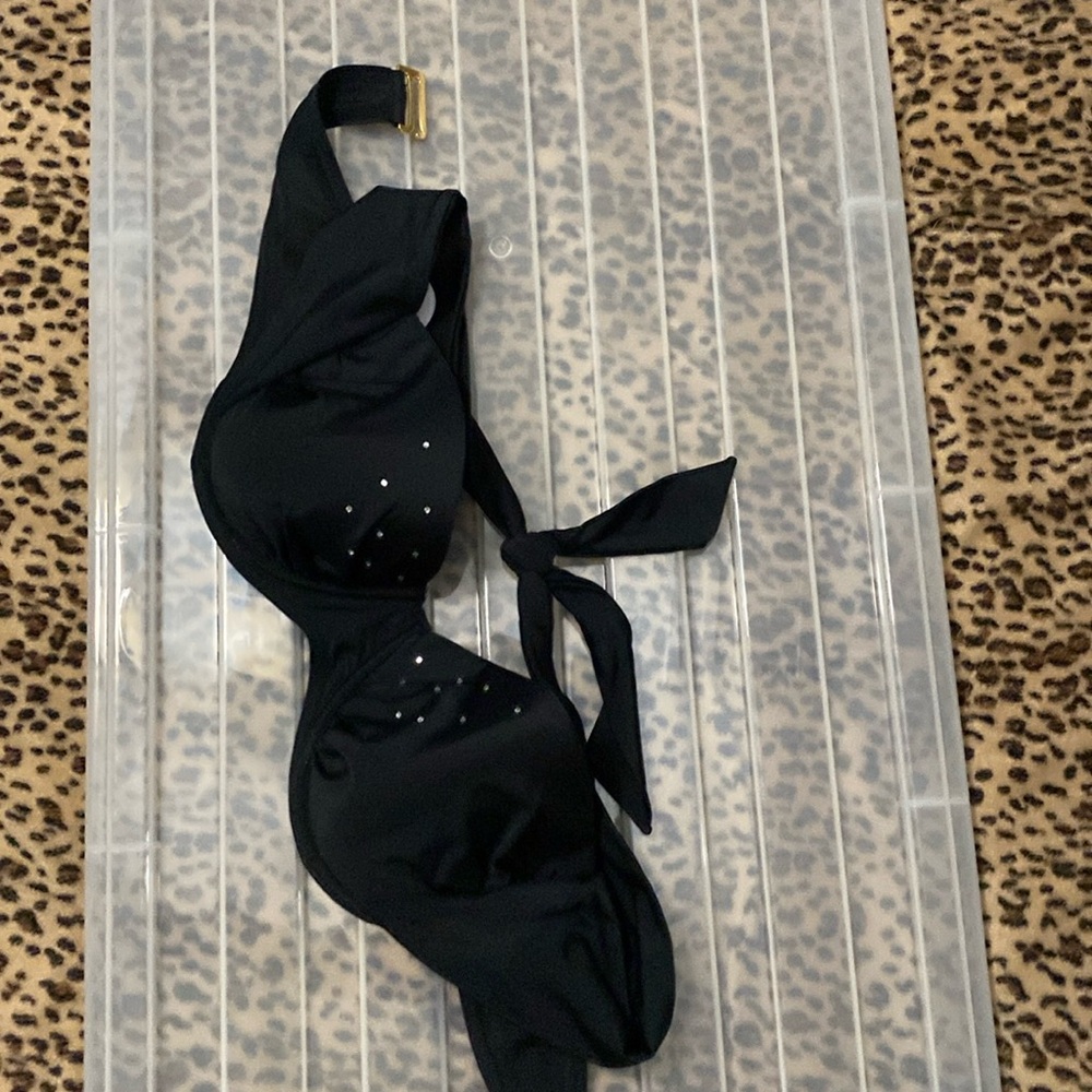 Black push-up halter swimsuit bra 38C Smart&Sexy brand
